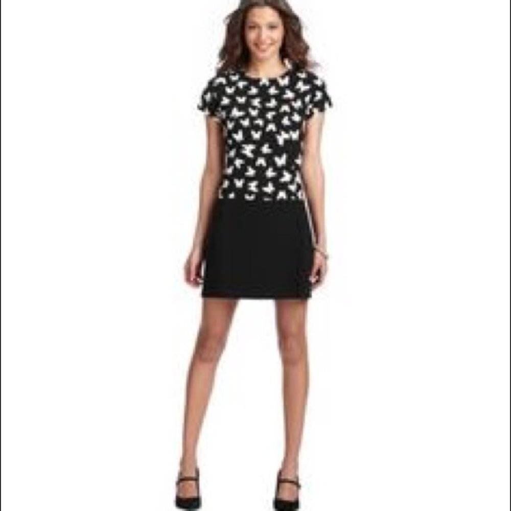 🌺3 for $25🌺Loft - black and white drop waist